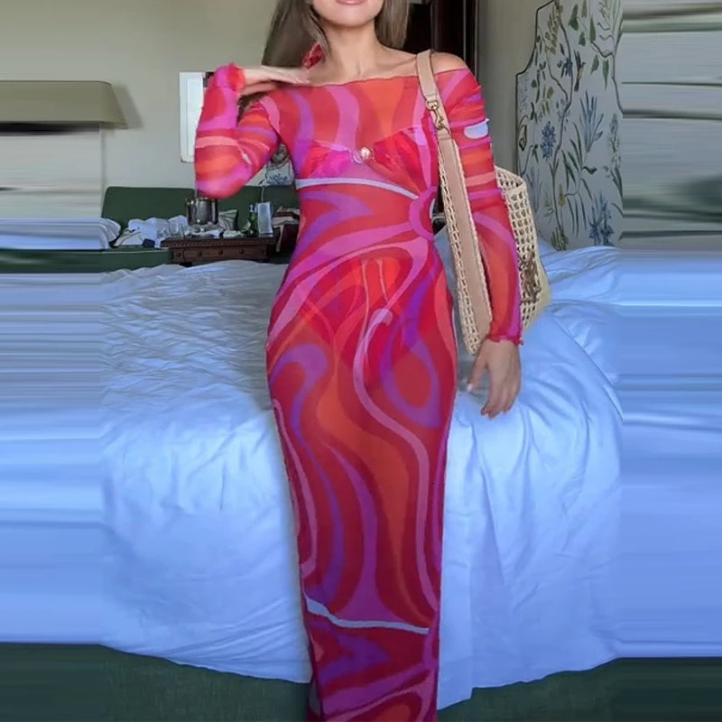 Red Printed Long Sleeved Yacht Dress Elegant Oneck High Waist Slim Fitting Robe Vacation Wrap Hip Straight Dresses 250807