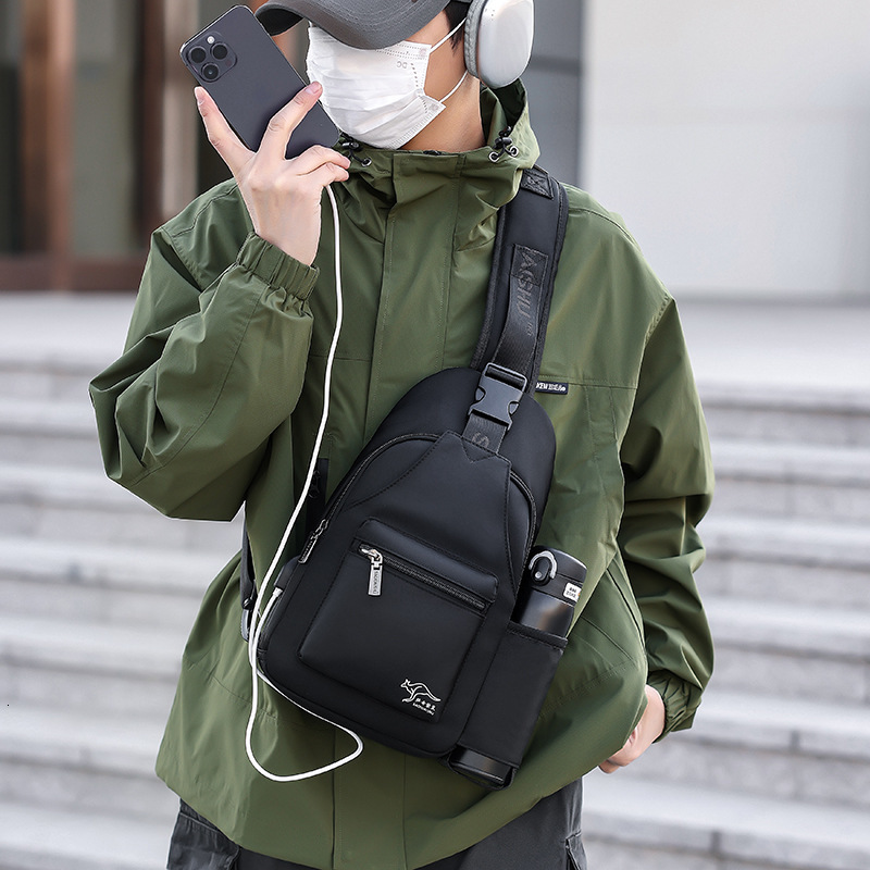 Free Shipping Designer Luxury Chest Bag Men's Crossbody Bag New Fashion Casual Large Capacity Waterproof Oxford Cloth Shoulder Bag Phone Bag Hand