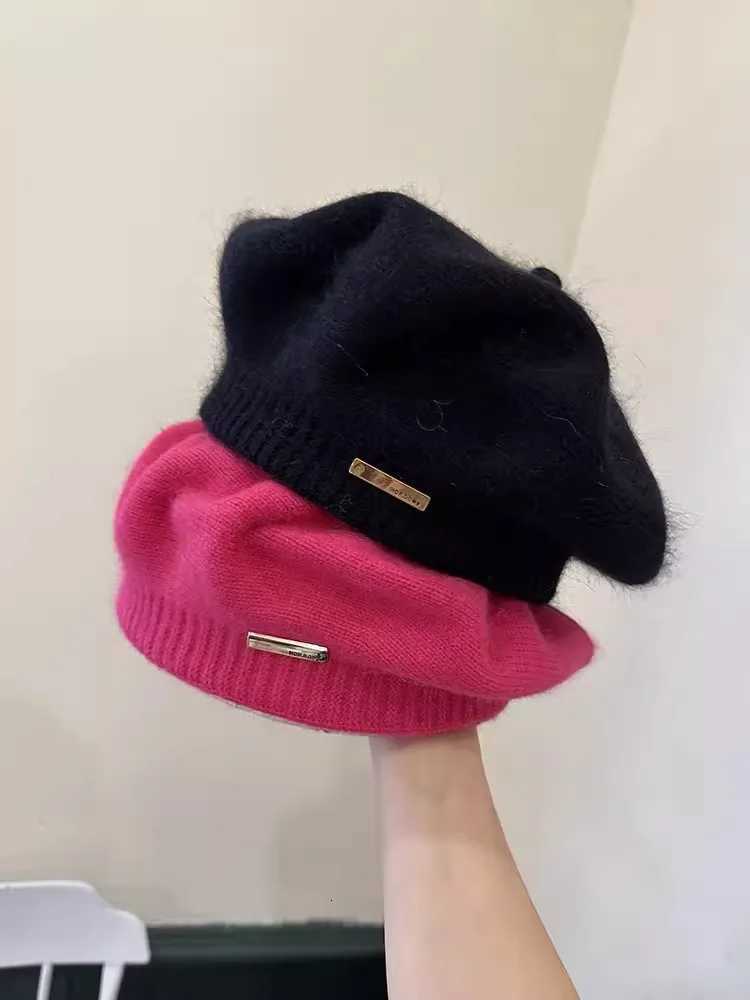 Korean Version Simple Real Rabbit Fur Beret Versatile For Autumn And Winter Out Of The Street Knitted Artist Hat XJ250807