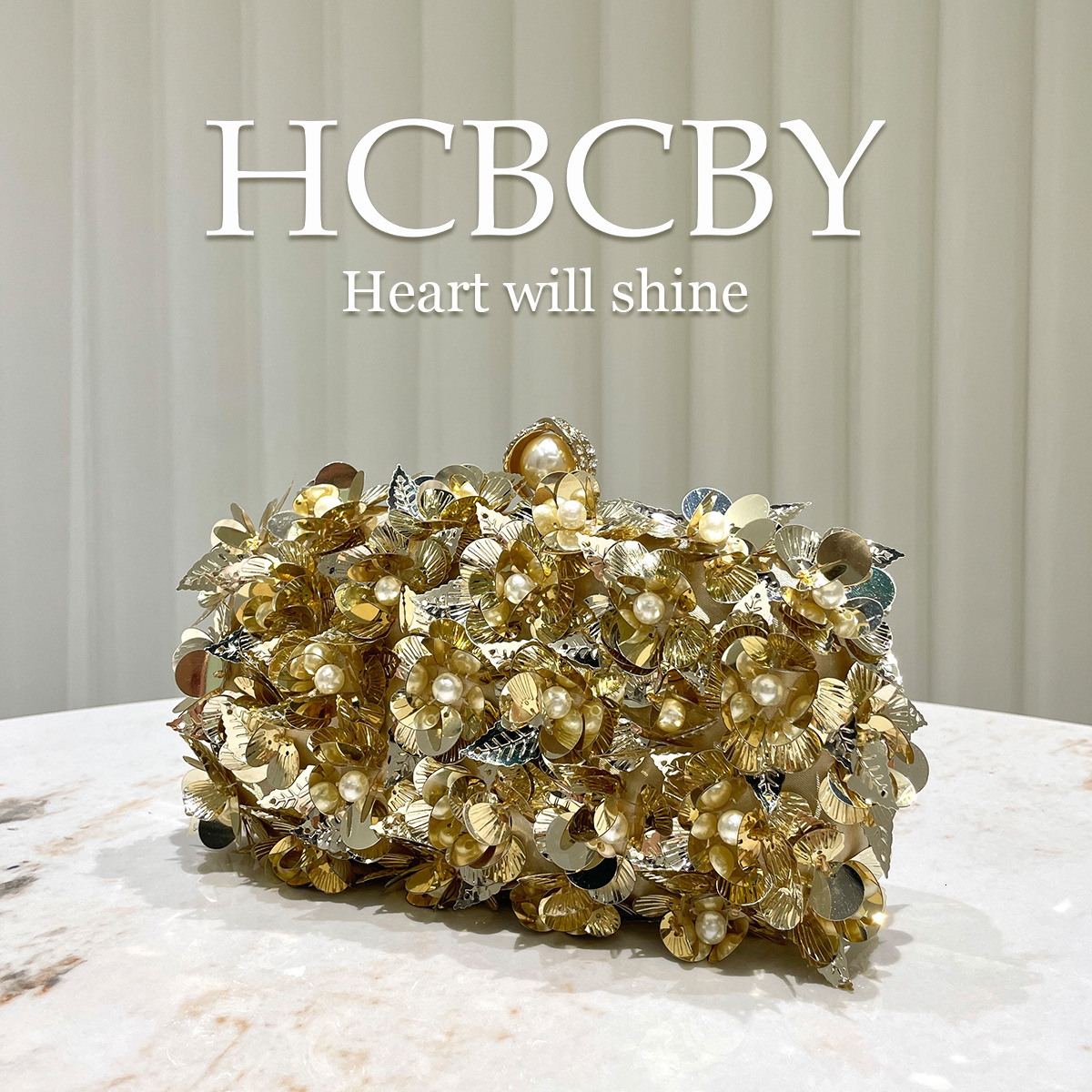 Free Shipping Designer Luxury Gold Glitter Flower Sequin Decorated Women's Clutch Bag Fashion Elegant Evening Bag Dress Bag Trendy Shoulder Bag