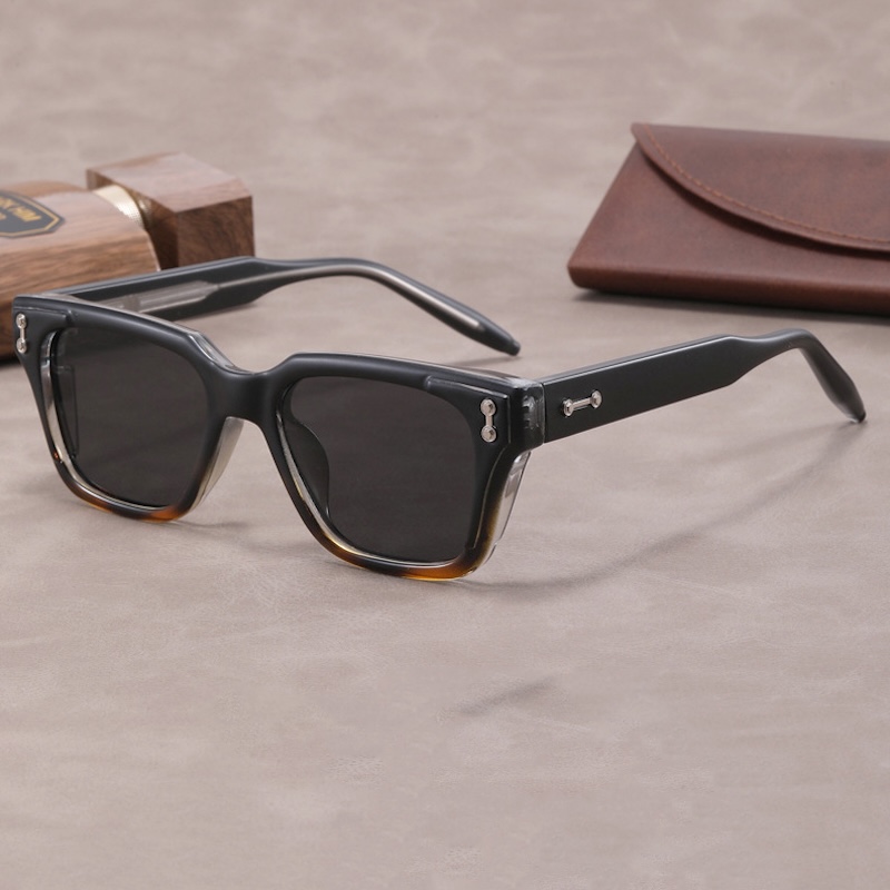 Vintage Square Sunglasses Steampunk Men Women Cyberpunk Thick Glasses Clear Punk Retro Goggles Gothic Y2K Futuristic Cool INS Niche High-end Sturdy Me