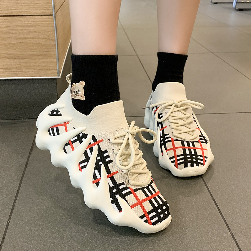 2025 new Spring breathable single shoes for summer and autumn octopus-themed flat-soled mesh soft-soled sports shoes