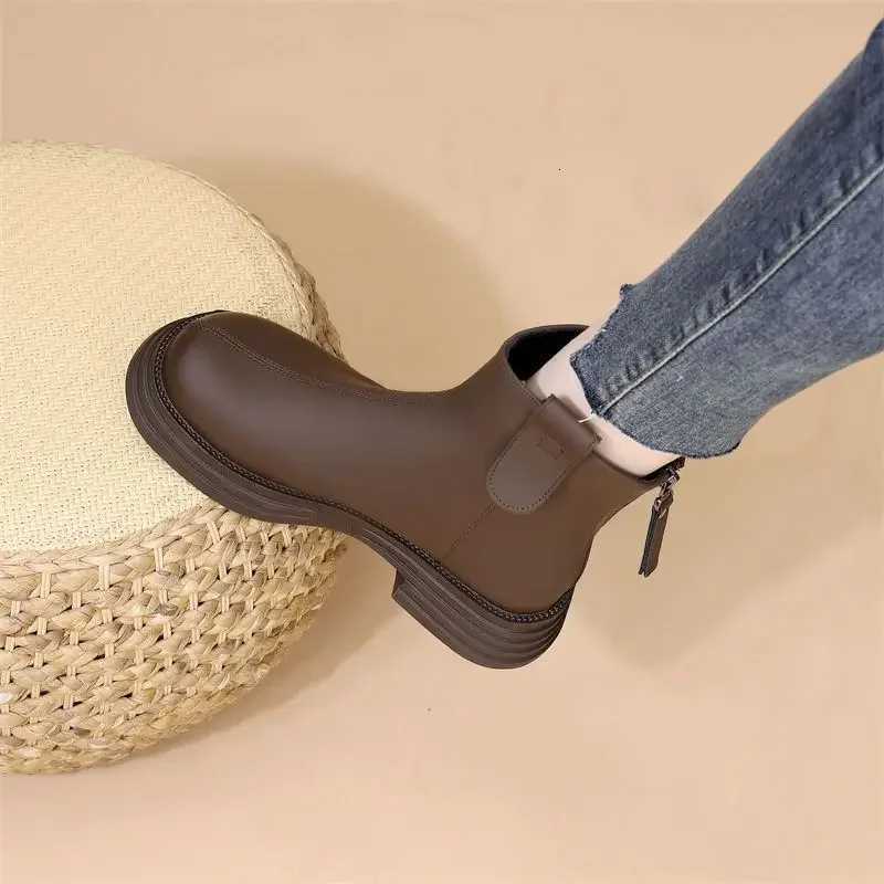 Female Short Shoes Platform Womens Ankle Boots Chelsea Brown Booties Round Toe Fur Leather Chunky Y2k New in Boot Goth Footwear XJ250807