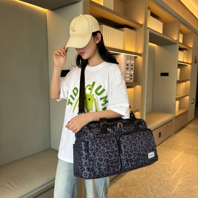 Large Capacity Leopard Print Gym Fashionable Versatile Unisex Sports Backpack Multifunctional Short Trip Bag