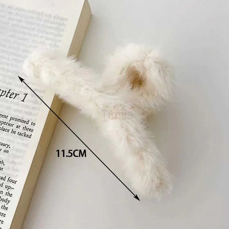 Fluffy Plush Faux Fur Big Crab Hair Claw Clips Women Girls Winter Ponytail Holder Hair Barrettes Hair Clips Cheap U250807