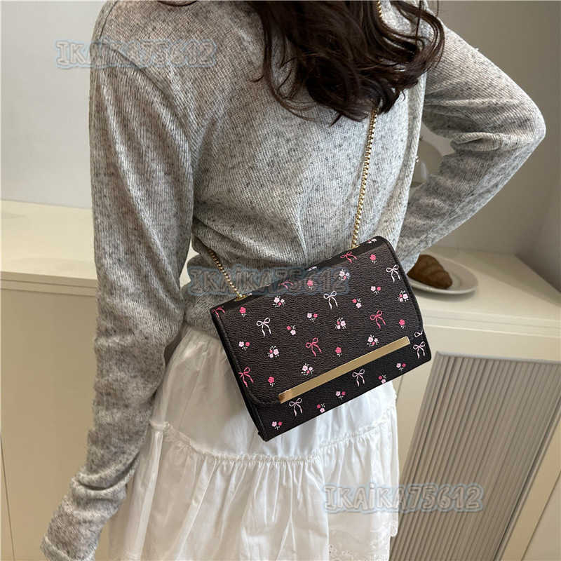 Trend Cherry Print Small Square Bag for Women 2025 Summer New Fashionable Shoulder Bag Crossbody Bag H250806