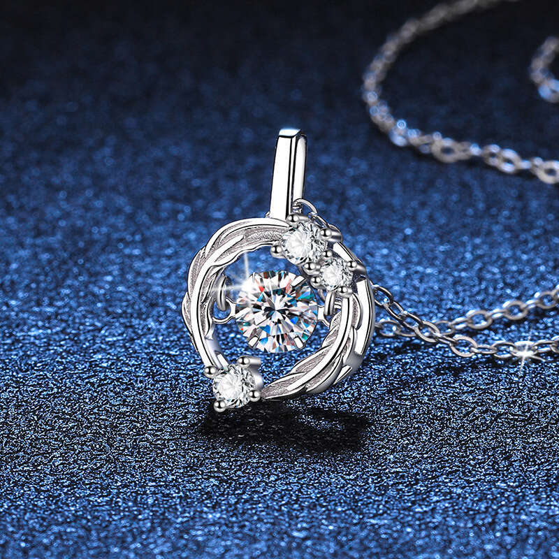 Iced Out VVS Pendant Light Feather Dynamic Heart D Color Moissanite Necklace