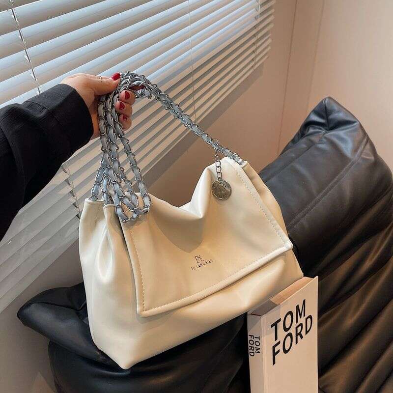Foreign Trade Large-Capacity Chain Shoulder Wn 2023 New Trend High-Level Sense Simple Casual All-Match Tote Bag