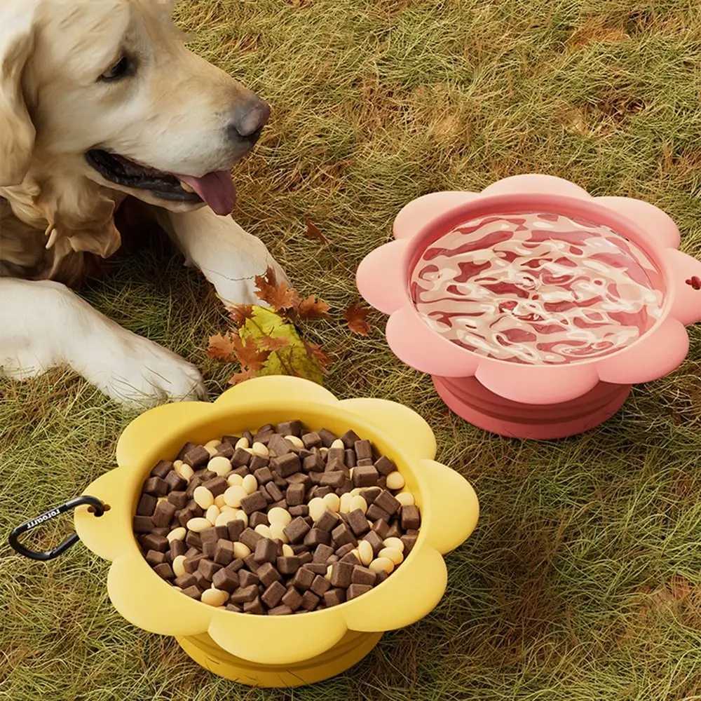 BPA Free Collapsible Dog Bowl Flower Shape with Carabiner Pet Travel Feeder Easy To Clean Portable Food Water Feeding Tray Y250806