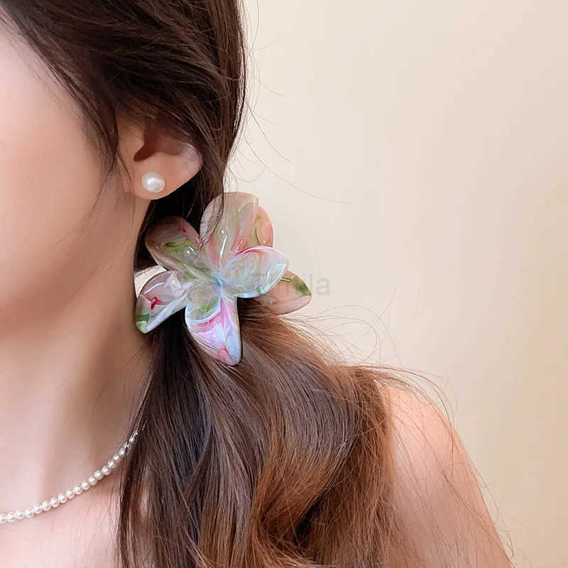Summer New Flower Hair Clip for Women Exquisite Marble Texture Gradient Color Headwear Clip Fashionable Hair Accessory U250807