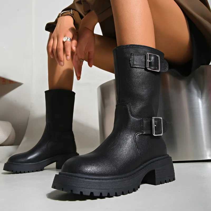35-40 New Yards Round Toe Sleeve Hundred Square Buckle Short Boots Thick Bottom Comfortable Commuter Shoes XJ250807