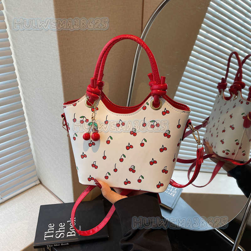 New Trendy Girl Handbag Fashion Commuter Cherry Tote Bag Niche Printed Texture Shoulder Bag Underarm Bag H250806