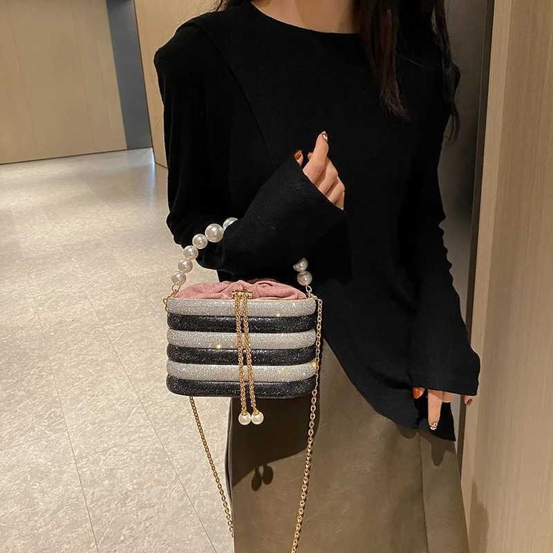 MOODS Evening Purses For Women Dazzling Pearl Beads Chain Crossbody Bag Dinner Party CluTCh 2023 Designer Handbags Z250807