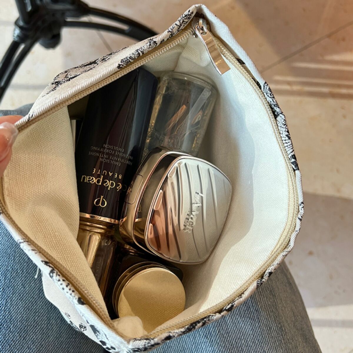 Free Shipping Designer Luxury Simple Makeup Bag Portable Skincare Storage Bag Travel Toiletry Bag Underwear Bag Canvas Bag Clutch Bag Casual Mobile Ph