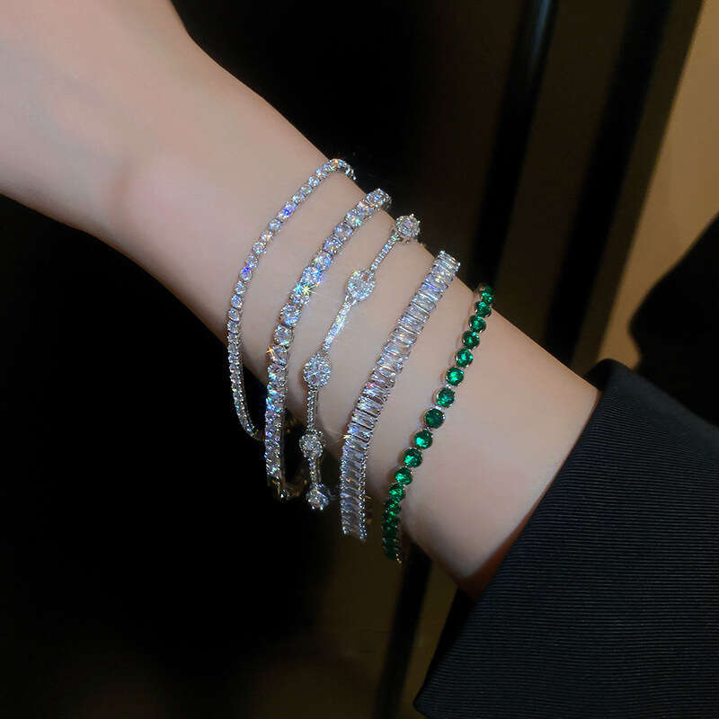 Luxury Jewelry Designer Bracelet Green Gemstone Diamond Bracelet Bohemian Fashion Heart Bracelet for Women High-end Women's Bracelet Autumn Winte