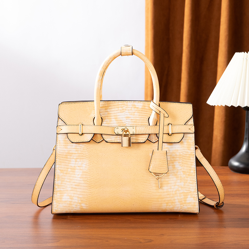 MKF designer bag free shipping Light luxury high-quality minimalist handbag versatile classic retro casual women's handbag
