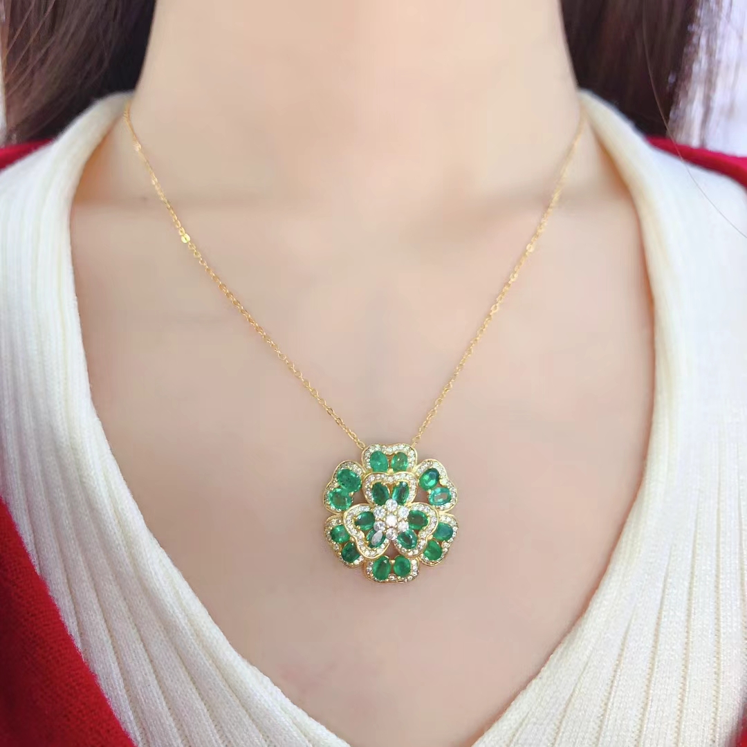 Luxury 925 silver emerald pendant for wedding 18 pieces 3mm*4mm natural emerald silver necklace pendant with 18K gold plating