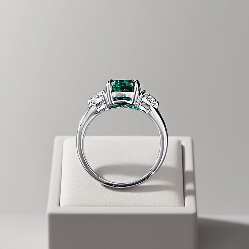 Hui Zhi Wing Jewelry New S Silver Pad Green 2 High Carbon mond Ice Flower Cut Ring