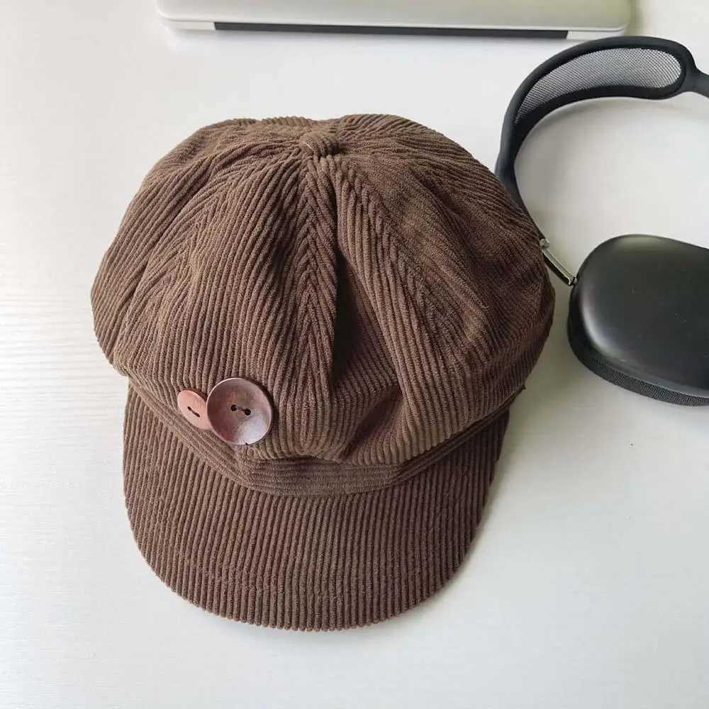 Vintage Corduroy Beret Hat For Women Korean Button Octagonal C Autumn Winter Painter Artist Hats Brown Peaked Cs XJ250807