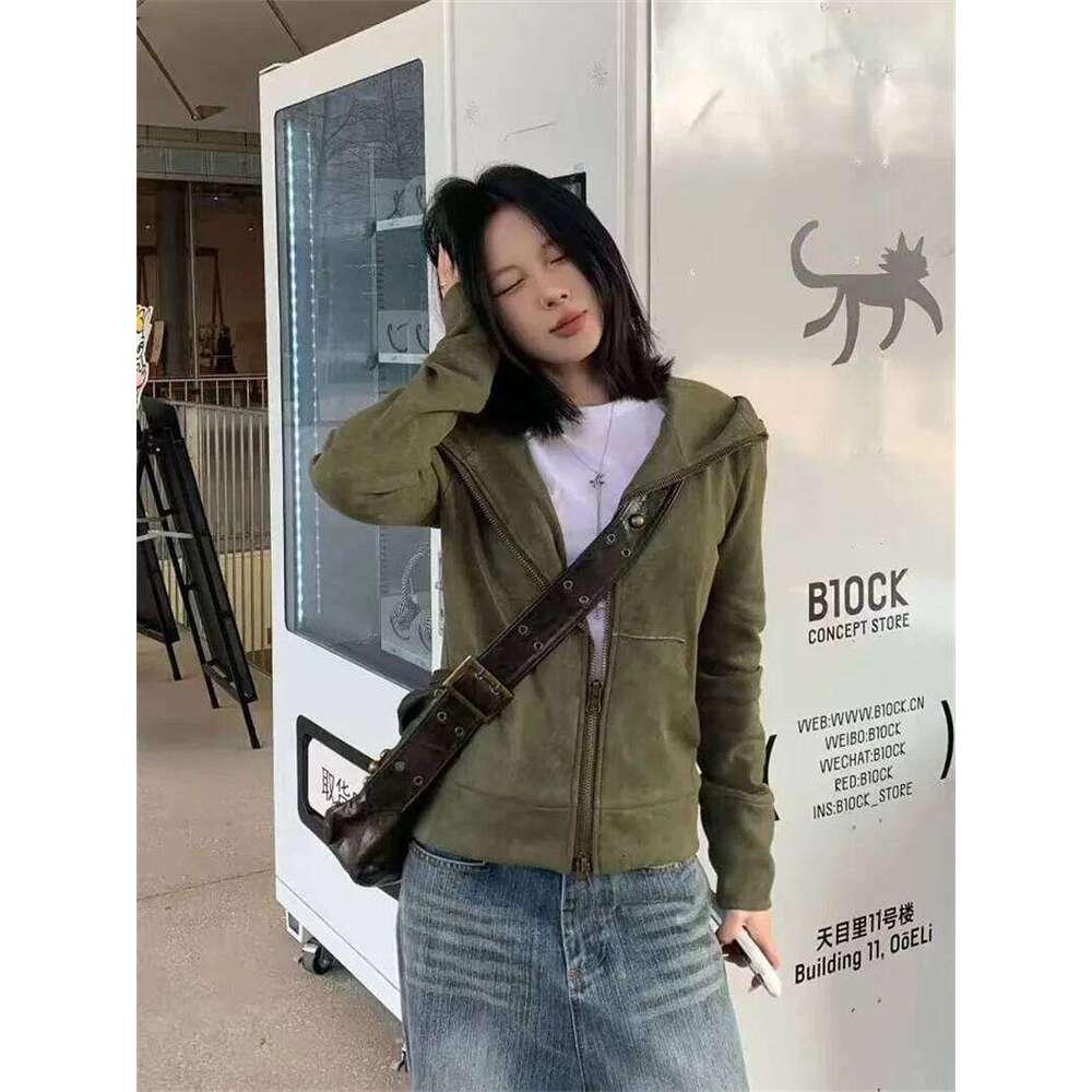 Spring and Autumn 2025 New American Retro Pure Cotton Washed Outdated Solid Color Hoodie Slim Fit Small Thin Coat Women