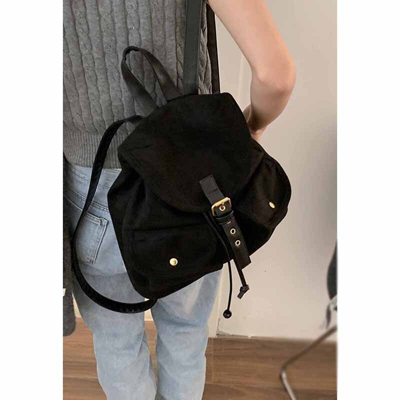 2025 Autumn New Women s Backpack Simple Large Capacity Women s Backpack Niche Design Casual Retro Commuting trend Backpack New Designer Backpack