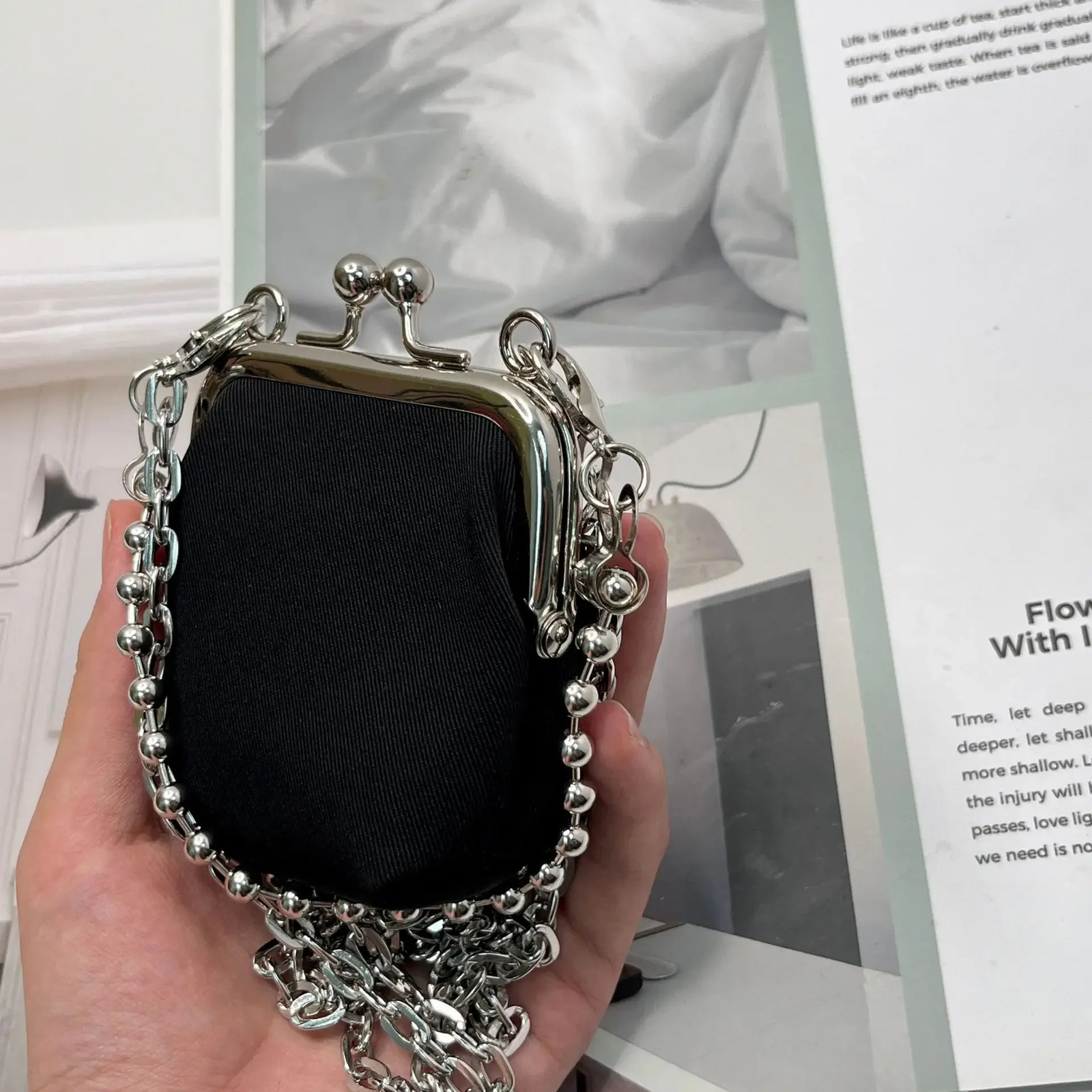 Clip on Coin Purse for Women High-quality Denim Shoulder Bag Fashionable Lipstick Mini Crossbody Bag 250805