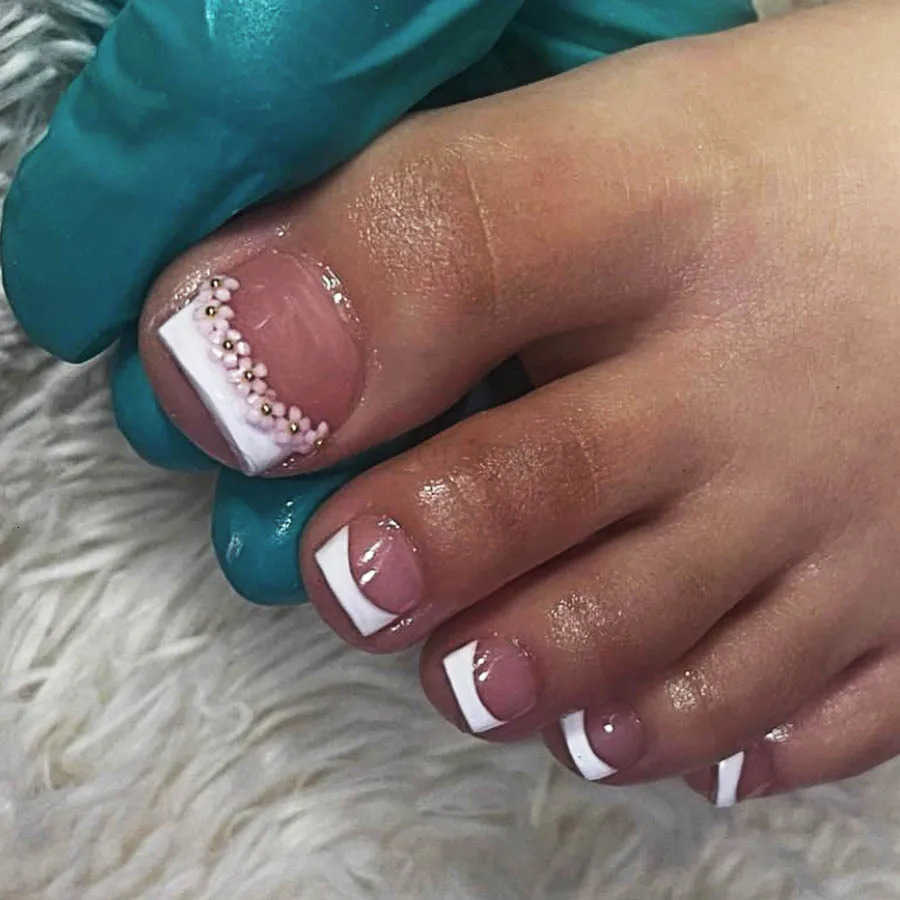 False Toe Nails New Summer Simple French Fake Toenails Wearable Removable Press On Toe Nail 24Pcs Fake Toenails For Girls Women Z250807