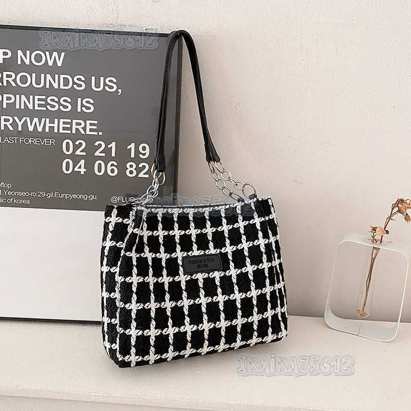 Large Capacity Fashion Commuter Bag for Women Tote Bag 2023 New Versatile Style Shoulder Underarm Bag H250806