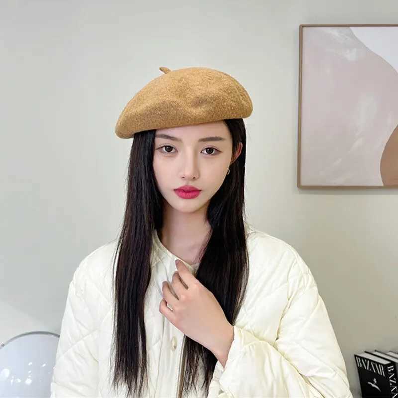 100% Wool Berets French Artist Style Warm Winter Beanie Hat Soft Retro Plain Beret Solid Color Women Elegant Comfortable Cs XJ250807