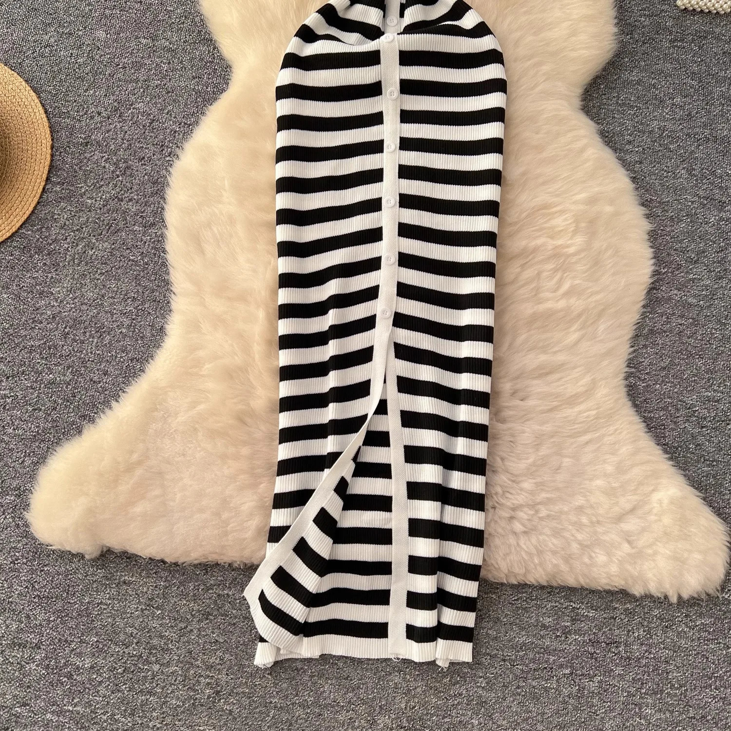 YuooMuoo Chic Fashion Sexy Wrap Hips Knitted Maxi Dress Summer Women Singlebreasted Stripes Sweater Streetwear Robes 250807