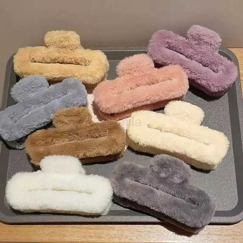 11CM PLUSH Square Hair Claw Clip Korean Colorful Simple Versatile Grab Clip Fashion Clip Girl Hair Accessories Decoration U250807