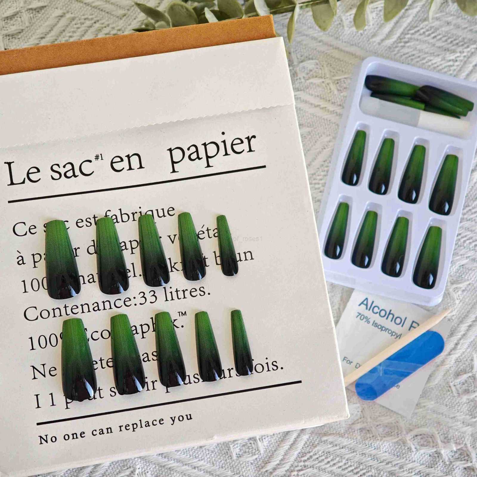 24pcs Vintage Green Nails Ombre Ballet Press-Ons Elongating Effect Long Length Mix Sizes Fake Nails Set For Women Z250807