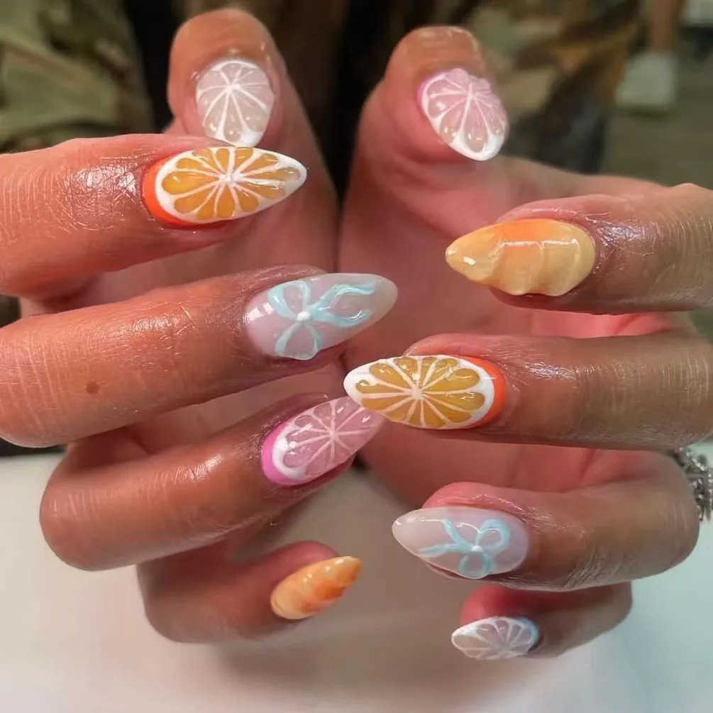 24Pcs Short Round Almond Lovely False Nails Full Cover Fresh Cartoon Fruit Pattern Designs Wearing Nails Art French Summer Nails Z250807