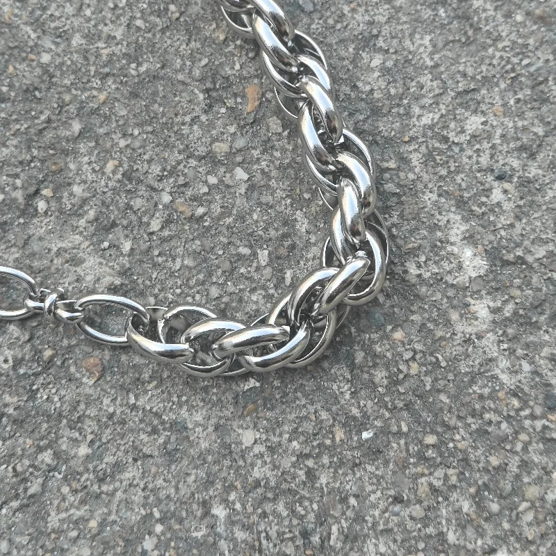 Model Stainless Steel Snake Form Chain For Pants Fashionable Men And Women Ones Waist Accessories Concise Key Chain 250805