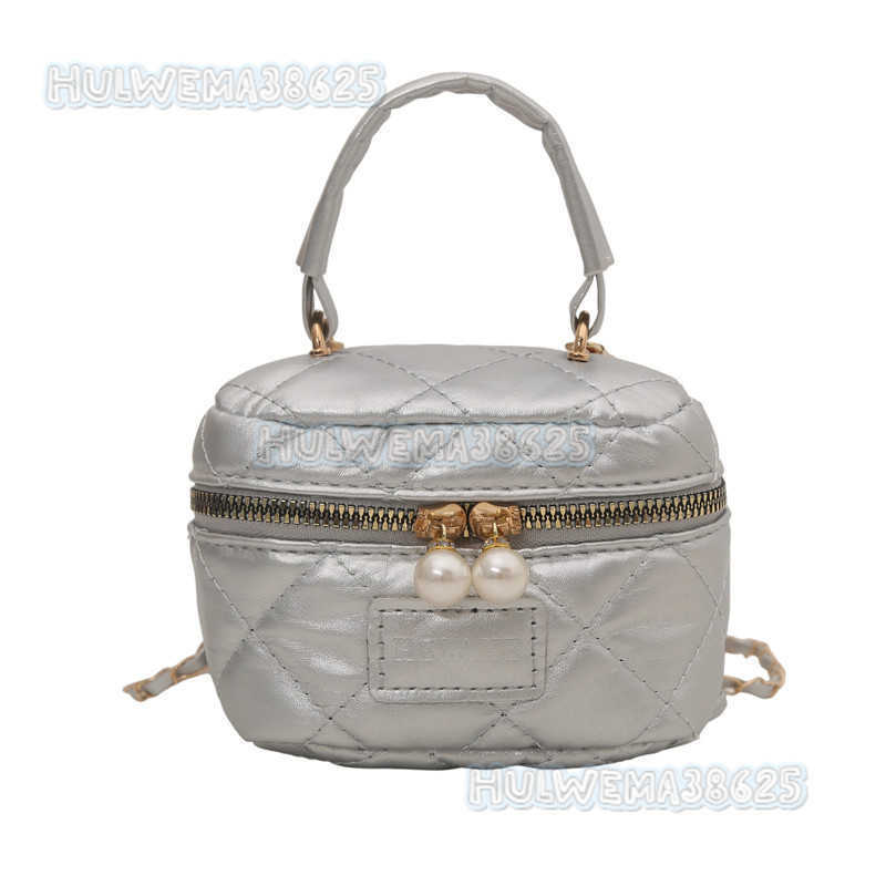 2025 Summer New Quilted Embroidery Mini Handbag Womens Bag Single Shoulder Crossbody Bag Chain Bucket Bag H250806