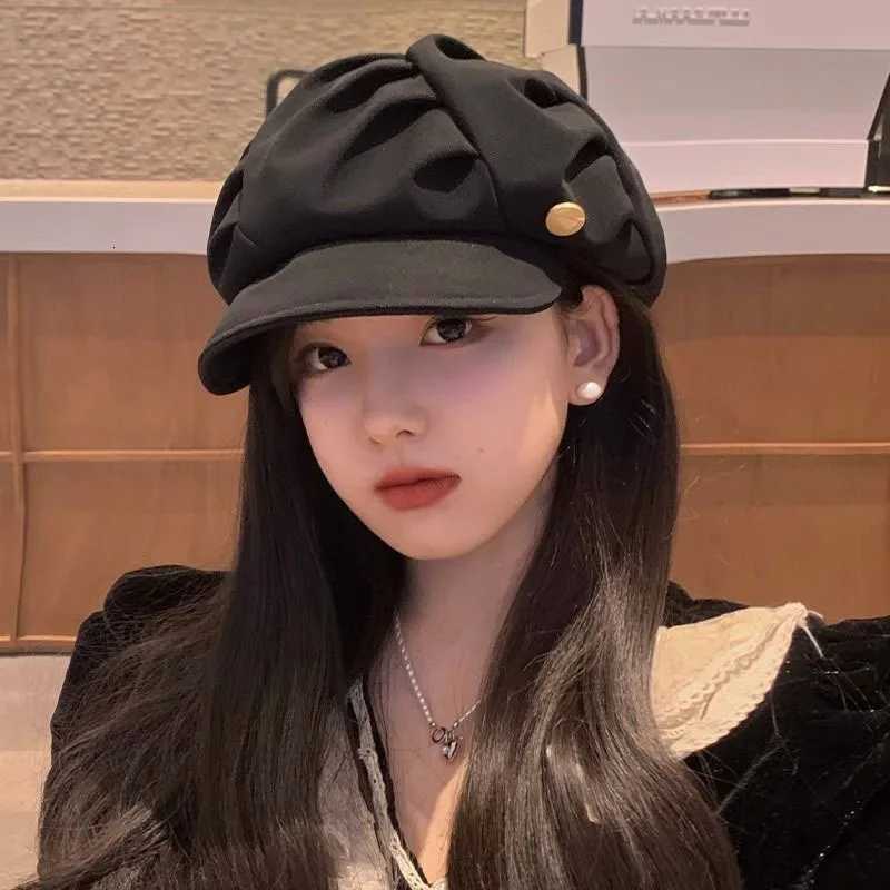 Korean Fashion Cloud Berets Pleated Octagonal C Vintage Solid Color Peaked Cs for Women Girls Newsboy Painter Artist Hat XJ250807