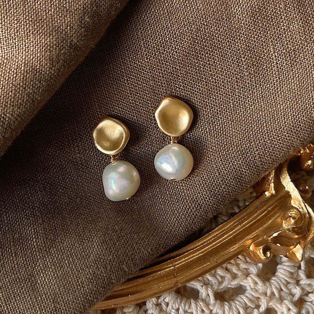 Sell Trendy Baroque Freshwater Pearl 14K Gold Filled Female Tassels Stud Earrings Jewelry For Women Year Gifts 250805