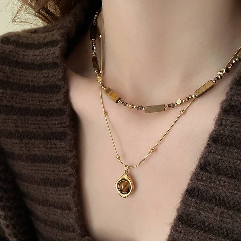 Retro Temperament Layered Tiger Eye Stone Pendant Necklace For Women Stainless steel Double-Layer Collarbone Chain Sets Jewelry Jewelry for Women