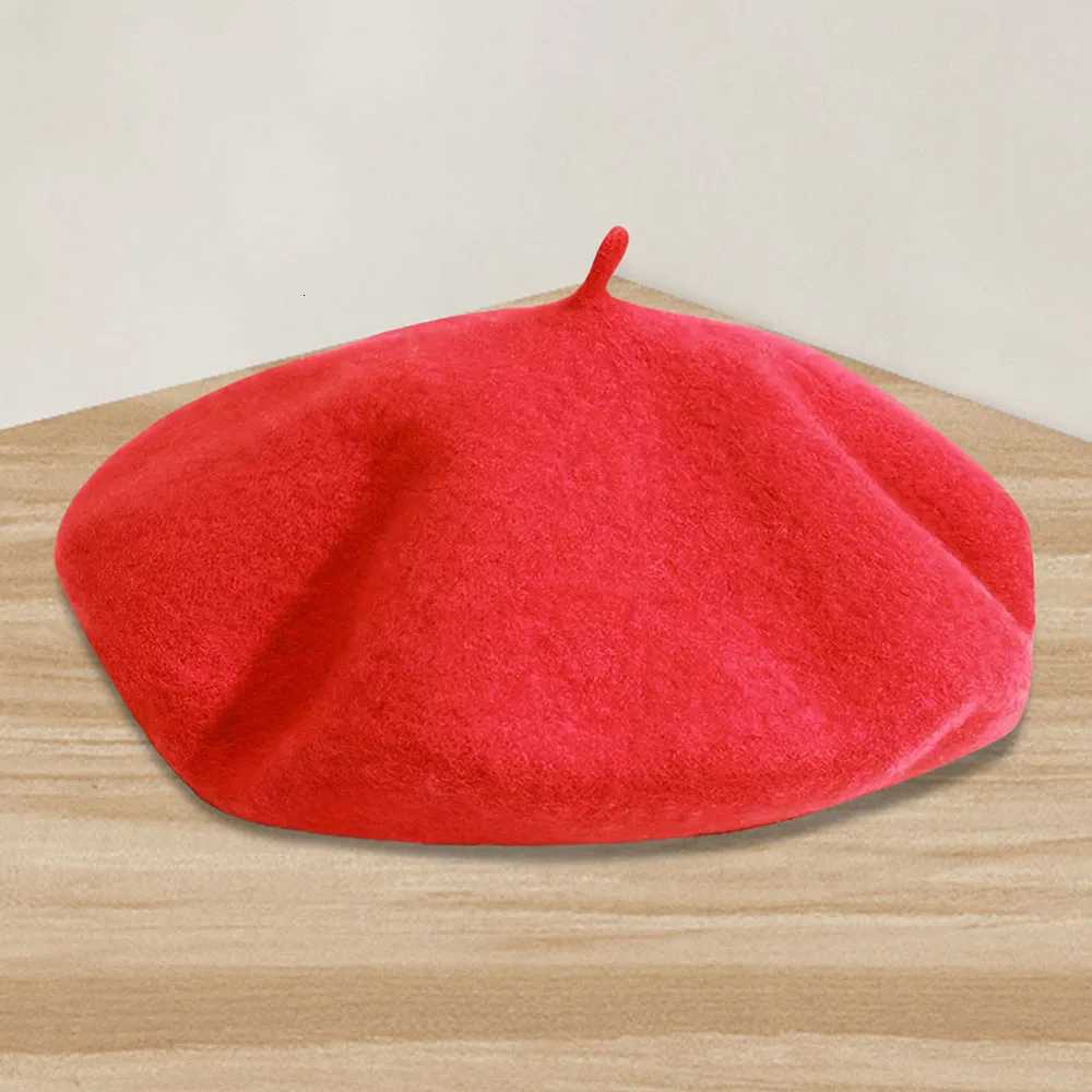 Womens chic retro style beret classic French style breathable elastic knit perfect for autumn and winter fashion. XJ250807