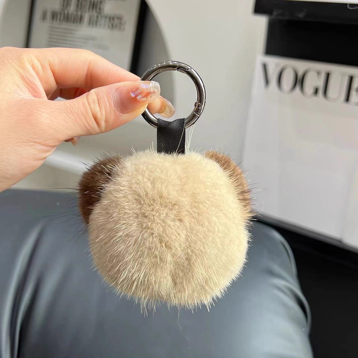 Cute Raccoon Real Mink Fur Keychain Plush Toy Trinkets Women Bag Hanging Ornaments Car Key Metal Ring Pendant Kids Classic Gift 250110