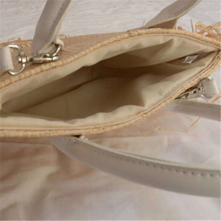 Brand Tassel Raffia Straw Beach Woven Shoulder Bag Raffia Circle Rattan Bags Bohemian Summer Vacation Casual Bag