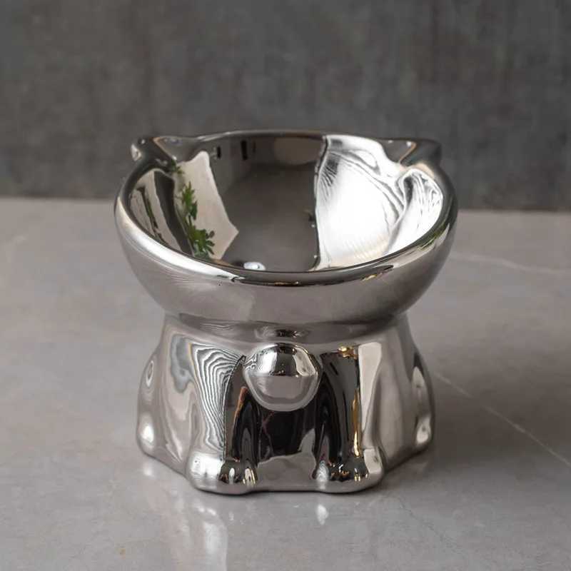 Fashion Ceramic Pet Bowl Gold and Silver Bells Cat Shaped Bowl Drink Water and Eat Feeder for Puppy Dog Cat Pet Supplies Y250806
