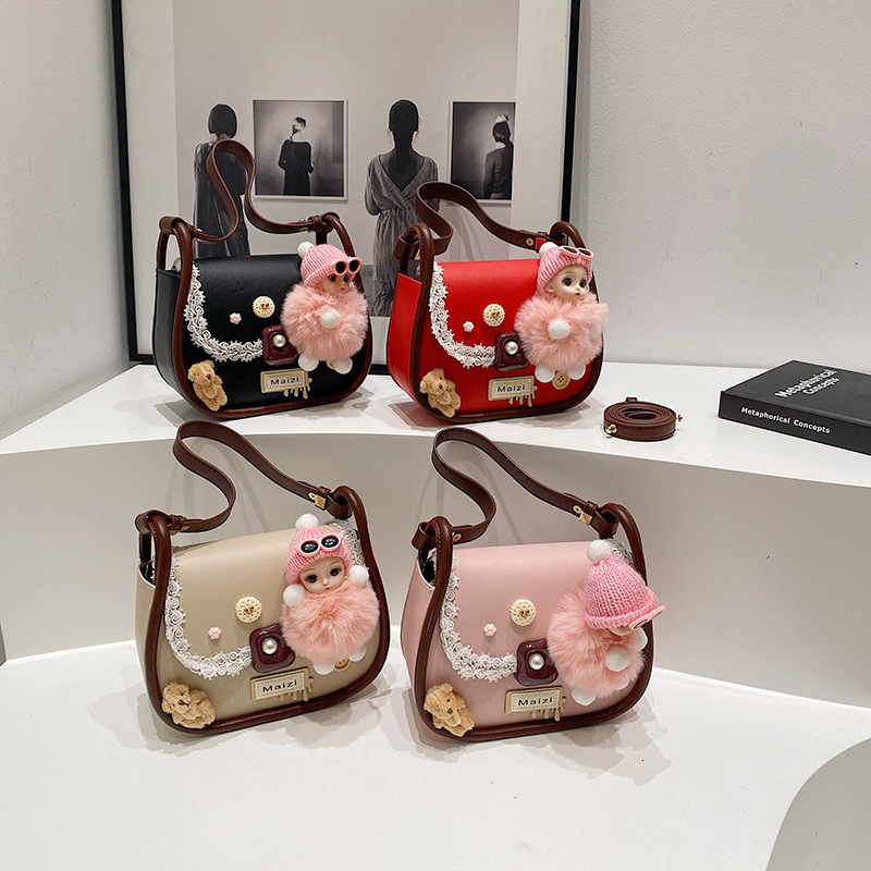 Free shipping designer Handmade DIY Cartoon Fashion Exquisite Women Shoulder Bag Korean Version Niche Design Soft Girl Trendy Crossbody Bag