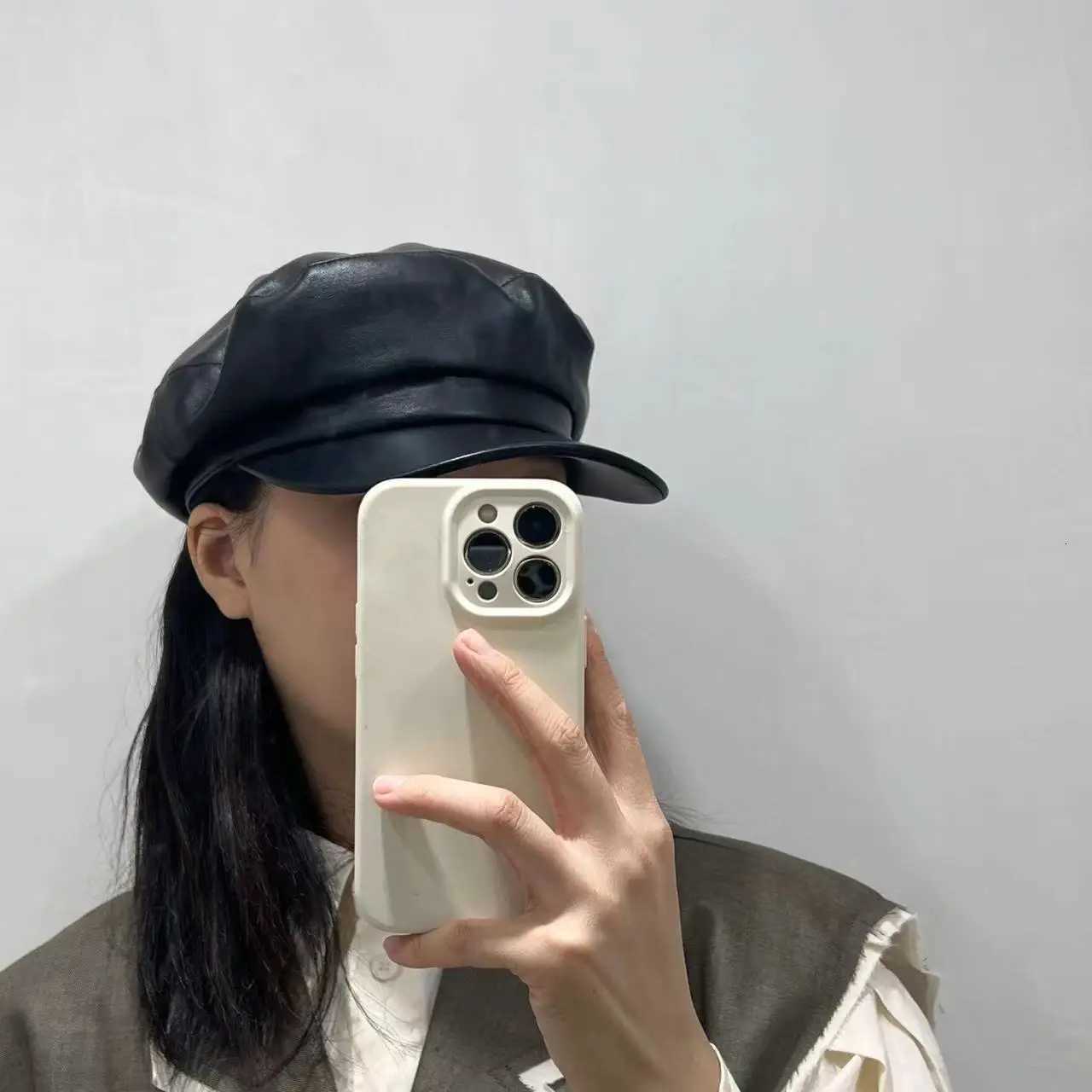1pc Women Adult Style PU Leather Beret Fashion Navy Hat Casual Duckbill Cap with Classic Design and Comfortable Fit XJ250807