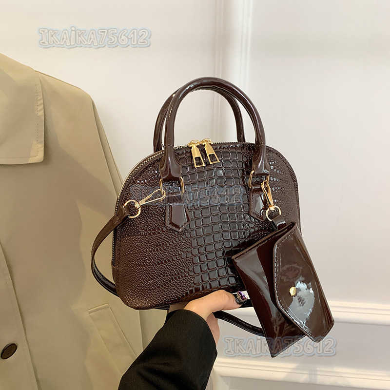 Trendy Fashion Bag 2024 Spring New Versatile Style Single Shoulder Crossbody Bag Shell Bag for Women H250806