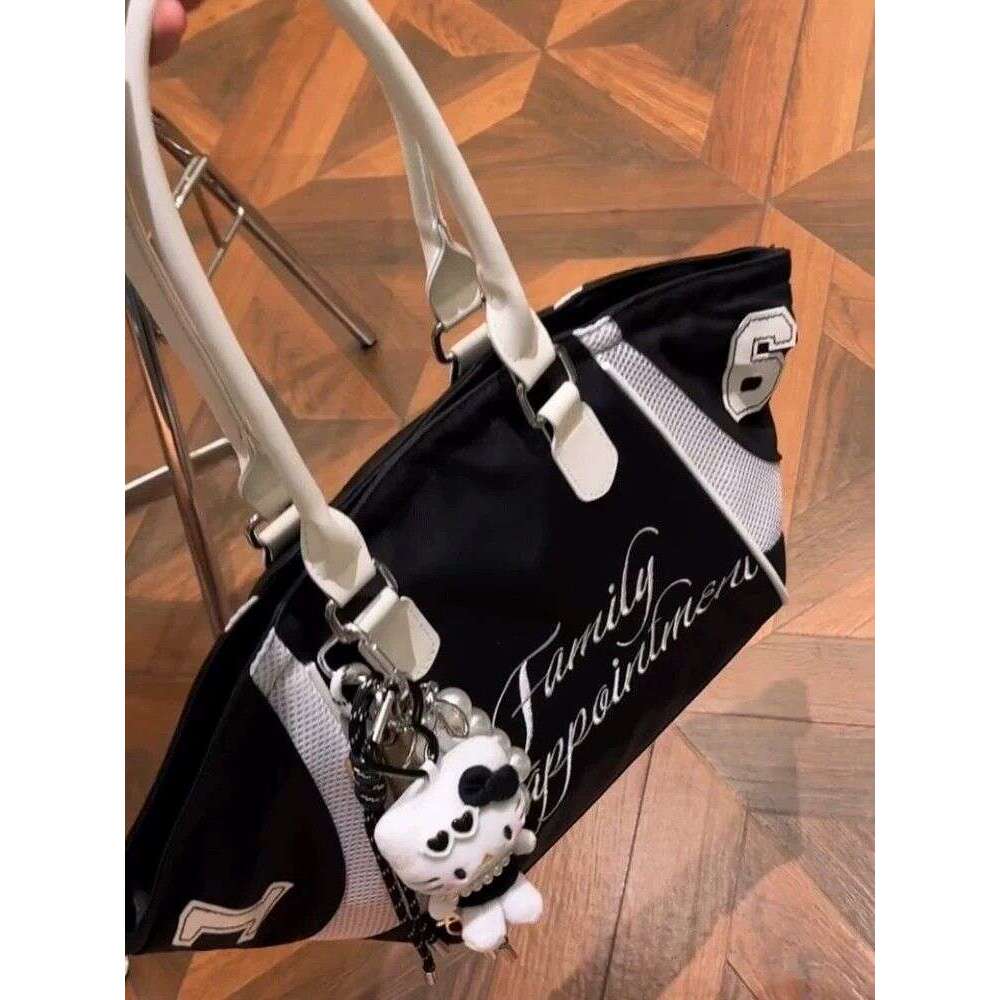 Designer Bag Tote Shoulder Bag Designer Tote Commuting Large Capacity Women S New Casual Versatile Nylon Fabric Single Crossbody Handheld