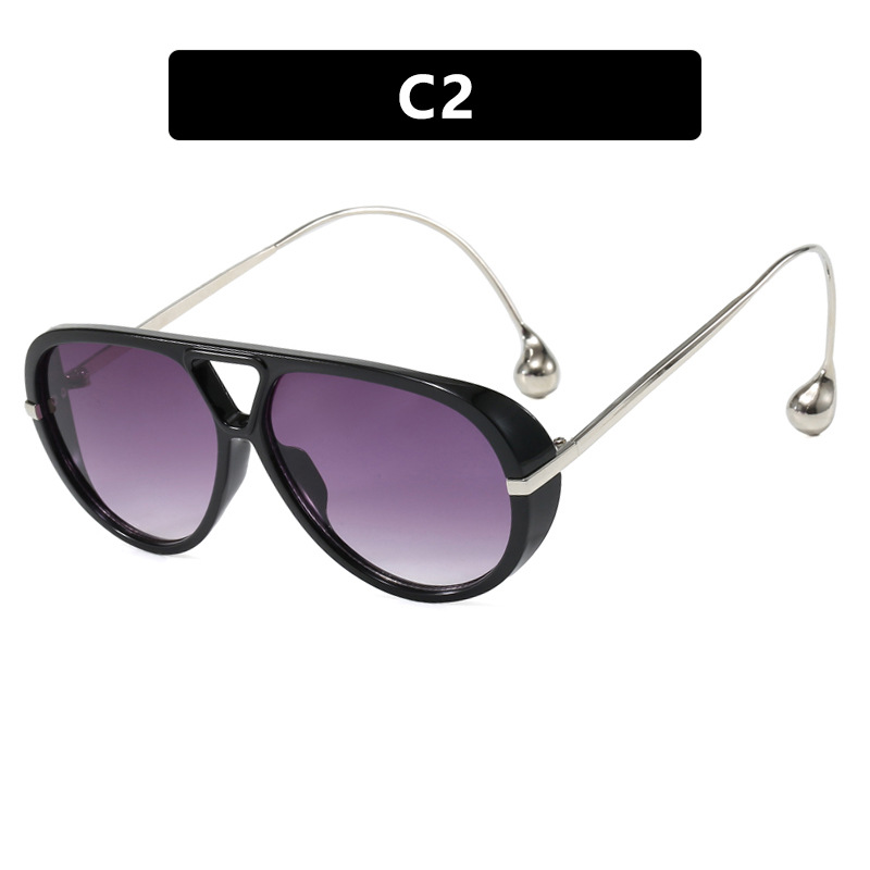 Stylish and Versatile New Sun Sunglasses for Both Men and Women Perfect for Fashionable Vacations and Sun Protection