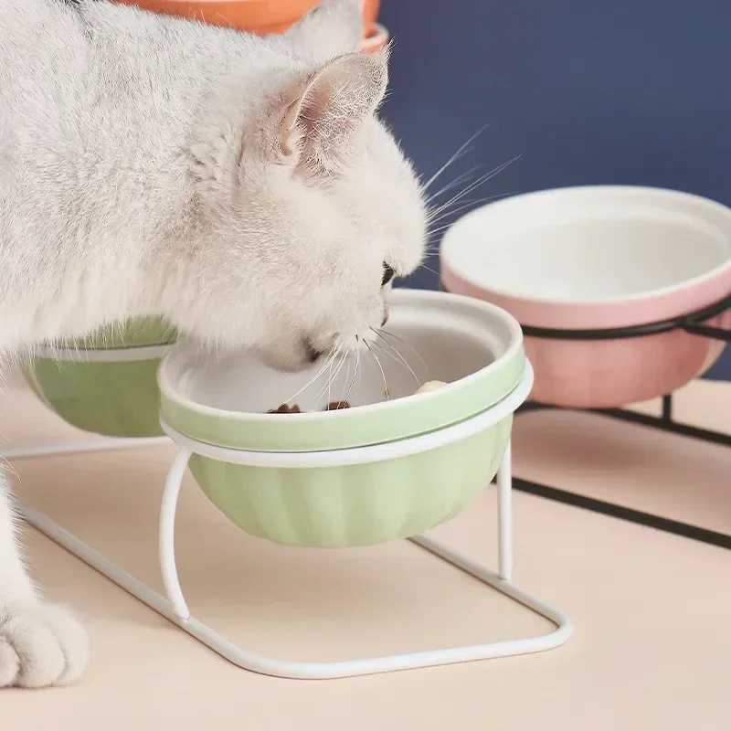 Personality Ceramic Dog Bowl High Foot Oblique Feeder Spine Protection Bone Fish Bone Print Pet Supplies Dogs Accessoires Y250806