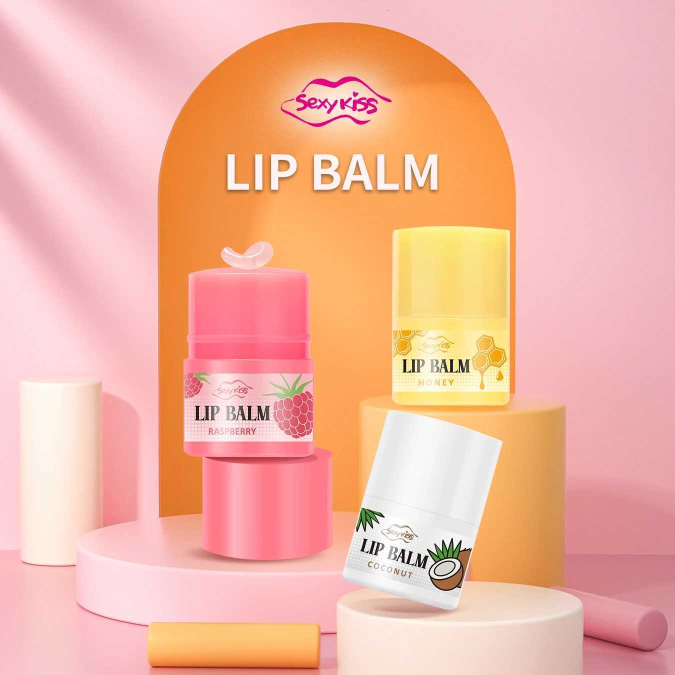 Moisturizing lip balm 20g Moisturizes dry lips brightens lip color softens dead skin highly hydrates and smoothes lip skinXJ250807