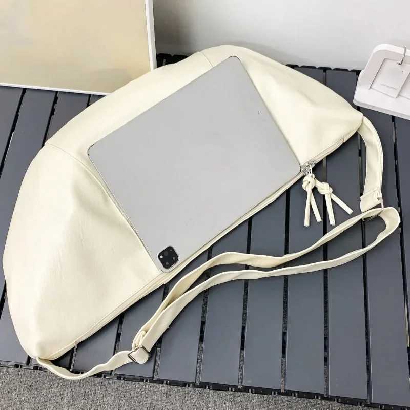 2025 Stylish Dumpling Shaped PU Crossbody Bag for Suitable for Casual Outings and Large Capacity Needs Bags Unisex Sling Bag Z250807